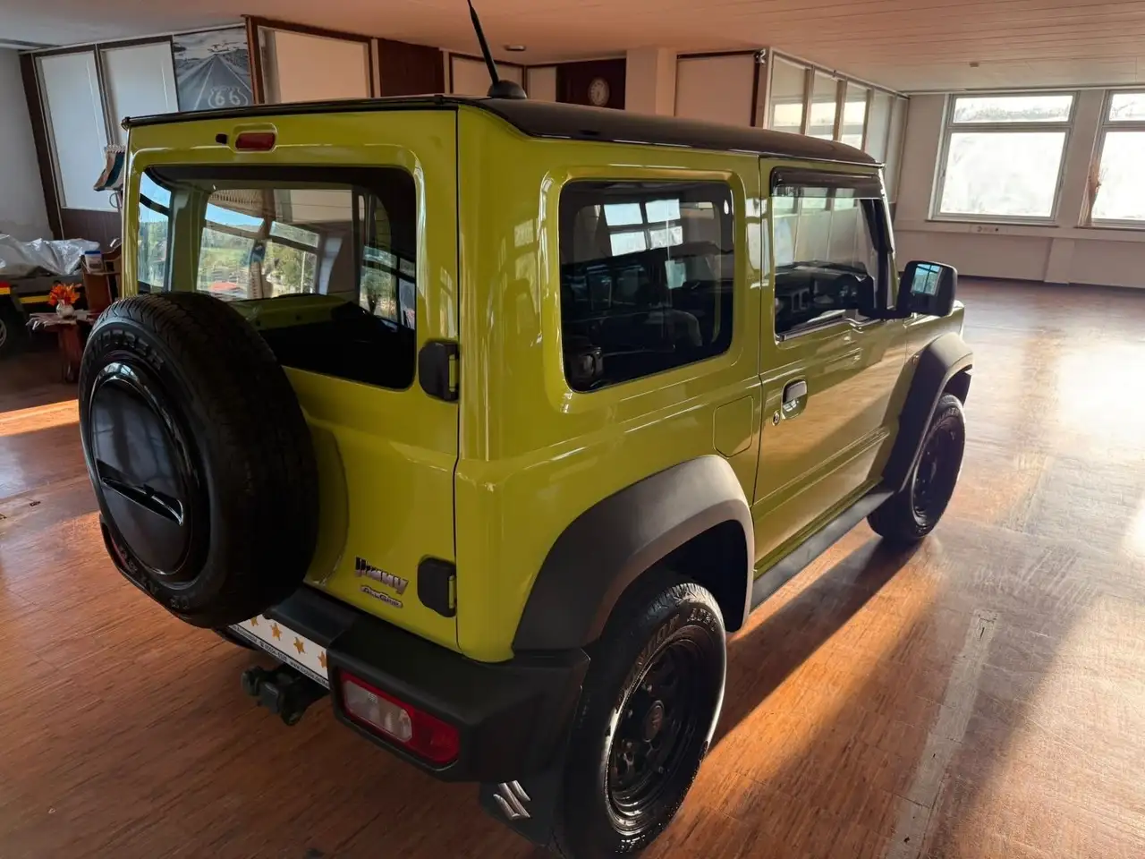 Suzuki Jimny 1.5 ALLGRIP NFZ VIELE EXTRAS — معرض صور السيارة 5