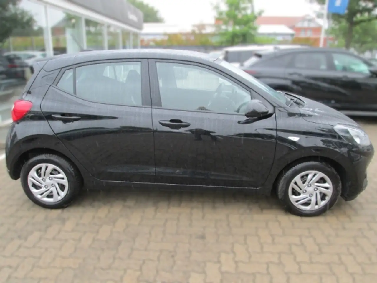 Hyundai i10 Select Navi Kamera Android Apple CarPlay — Vehicle gallery 3