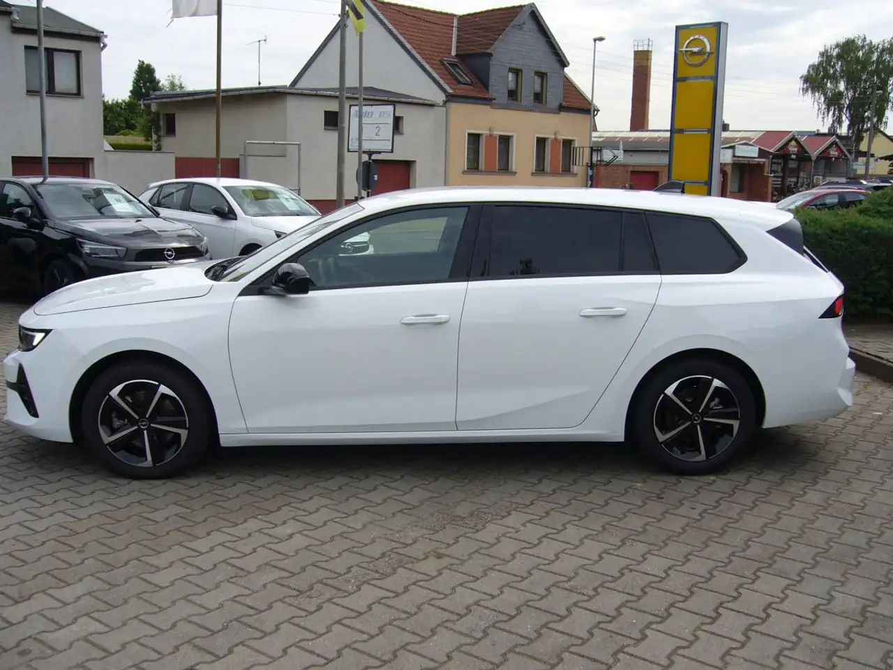 Opel Astra L 1.2 Turbo GS (EURO 6e) — Vehicle gallery 3