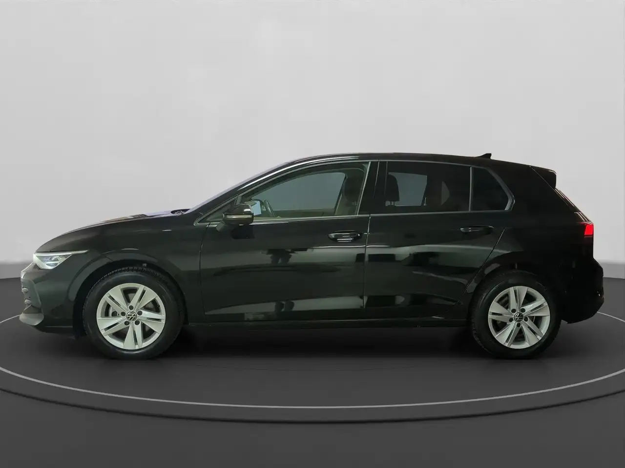 Volkswagen Golf VIII 1.5 TSI DSG Life LED NAVI KLIMA ACC — Galerie du véhicule 3