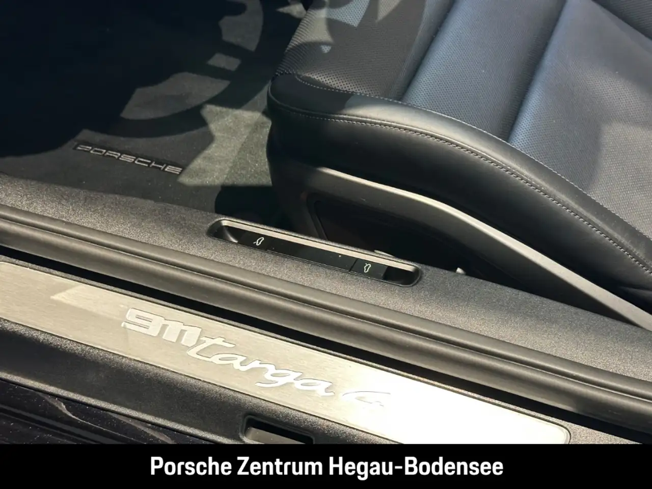 Porsche 992 (911) Targa 4/Sport Chrono/Sportabgasanlage/BOSE — Vehicle gallery 30