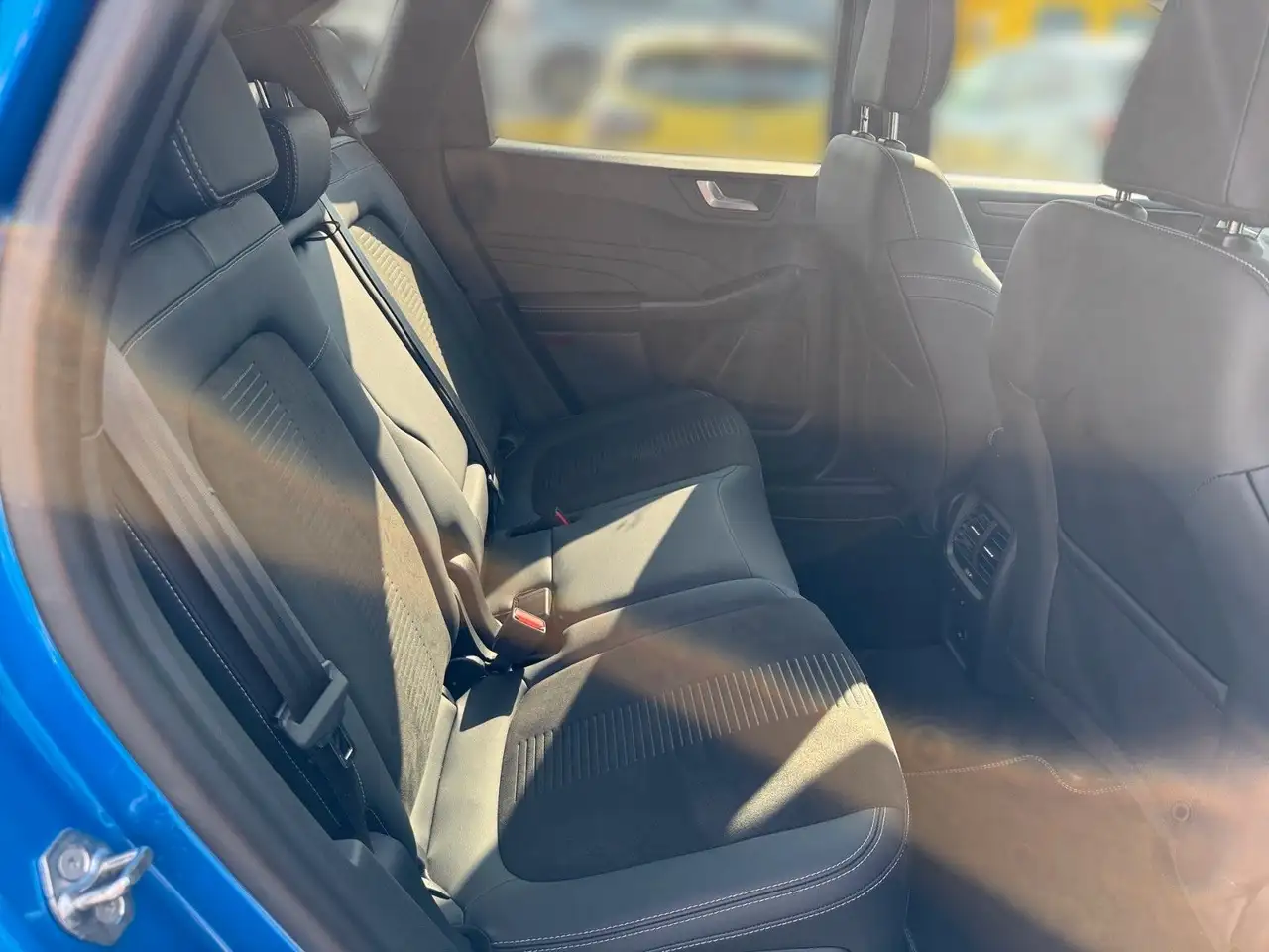 Ford Kuga 2.5 PHEV Active X |AHK|LED|5 Jahre Garantie — معرض صور السيارة 22