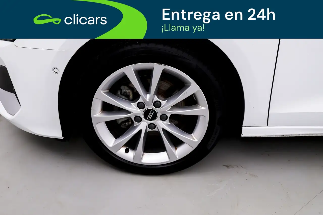 Audi A3 Sedán TFSI Advanced S tronic 85kW — معرض صور السيارة 11