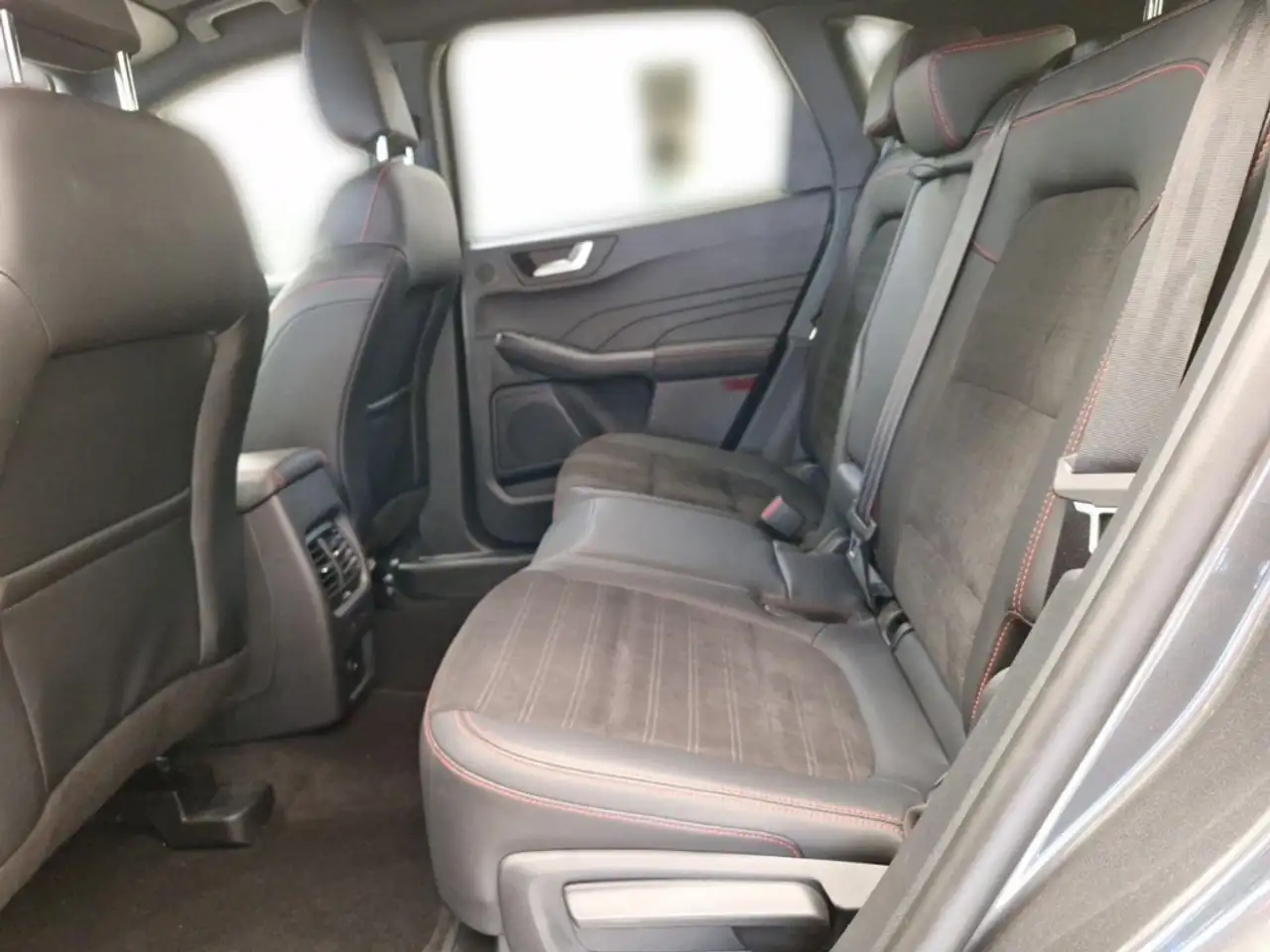 Ford Kuga 2.5l Plug-In Hybrid ST-Line X *Navi SHZ* -EU6d- — Vehicle gallery 11