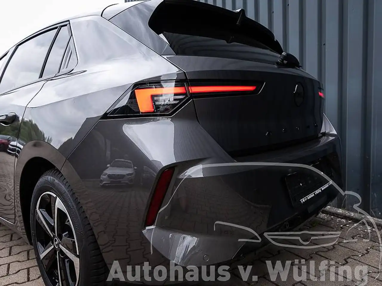 Opel Astra GS 1.2T +AHK+ALLWETTER+SHZ+KAMERA+ — معرض صور السيارة 9