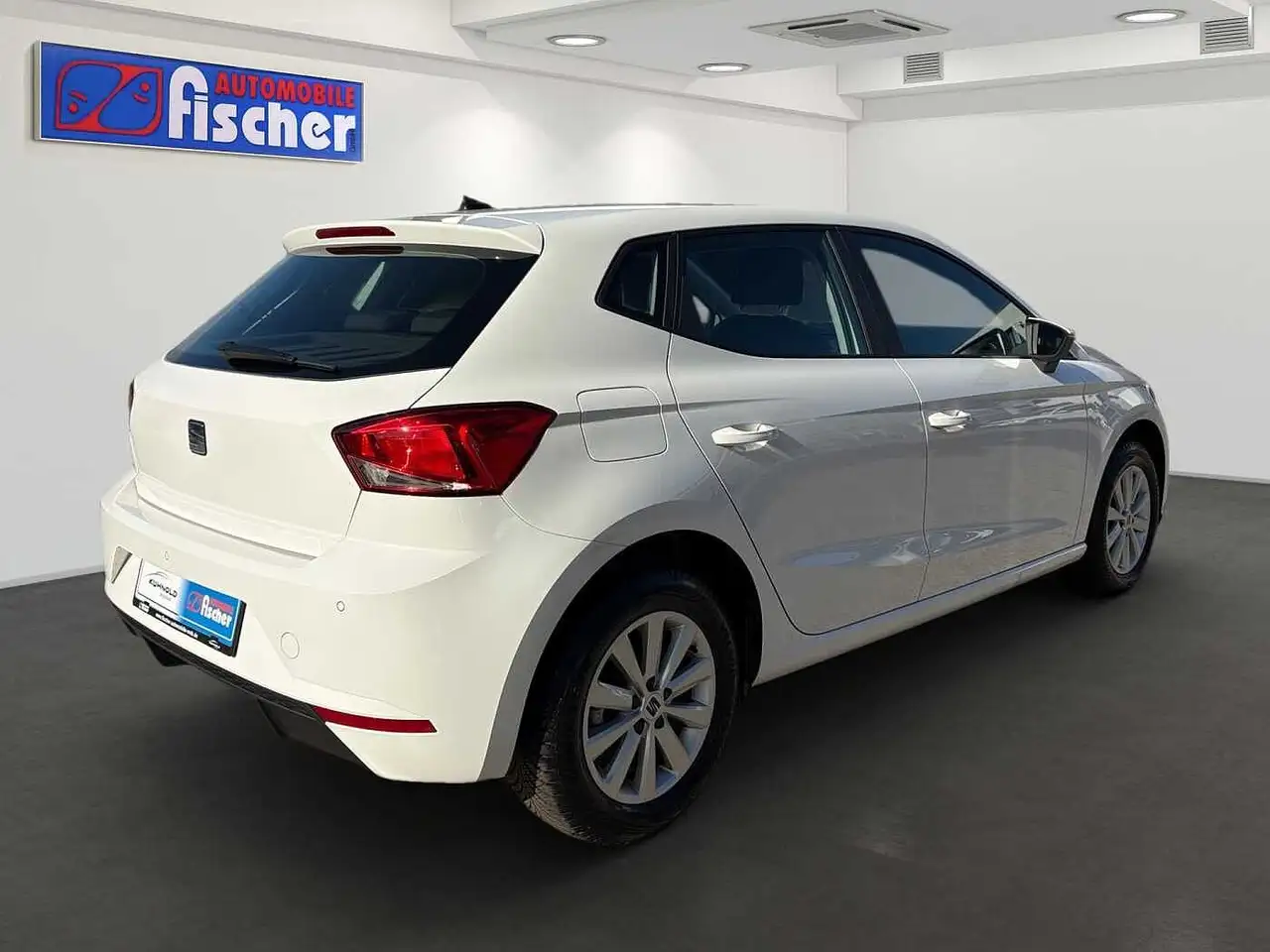 SEAT Ibiza 1.0 TSI S&S DSG Style Edition Garantie 1.Hand Priv — معرض صور السيارة 4