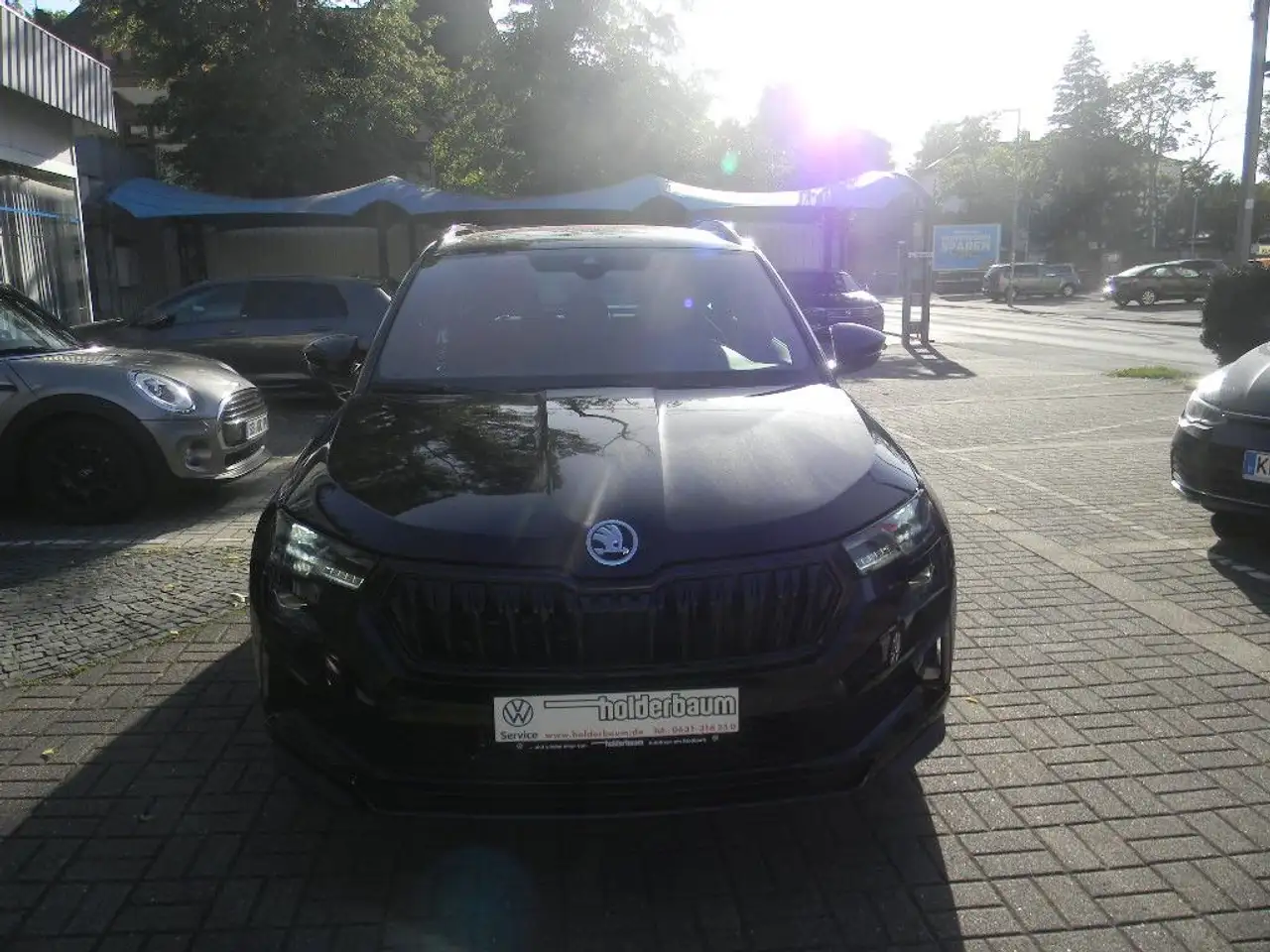 Skoda Karoq Sportline 1,5 TSI 7 GANG DSG AHK,KAMERA — Vehicle gallery 3
