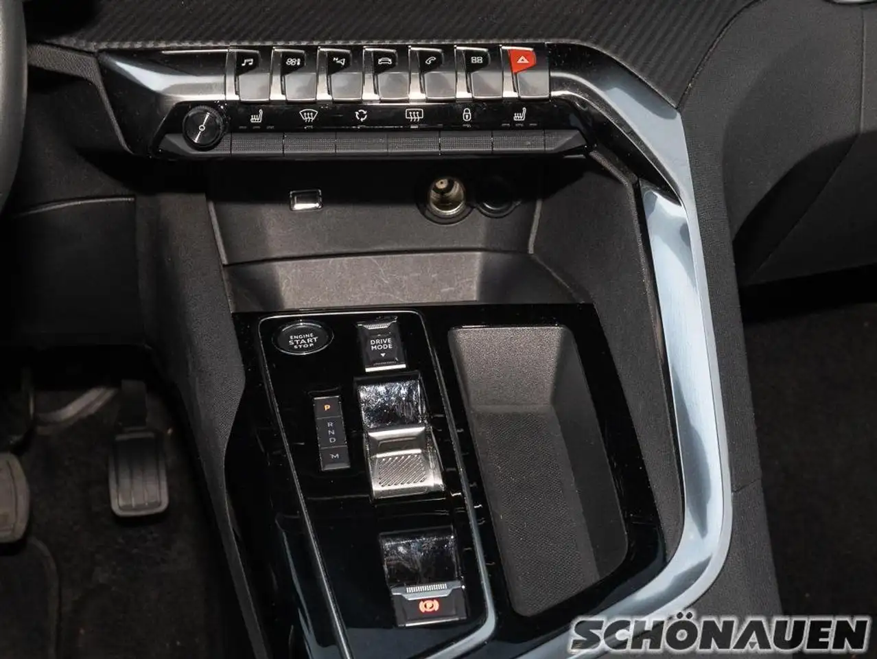 Peugeot 3008 1.2 PureTech 130 Allure Pack +NAV+RFK+eHK++ — Galerie du véhicule 9