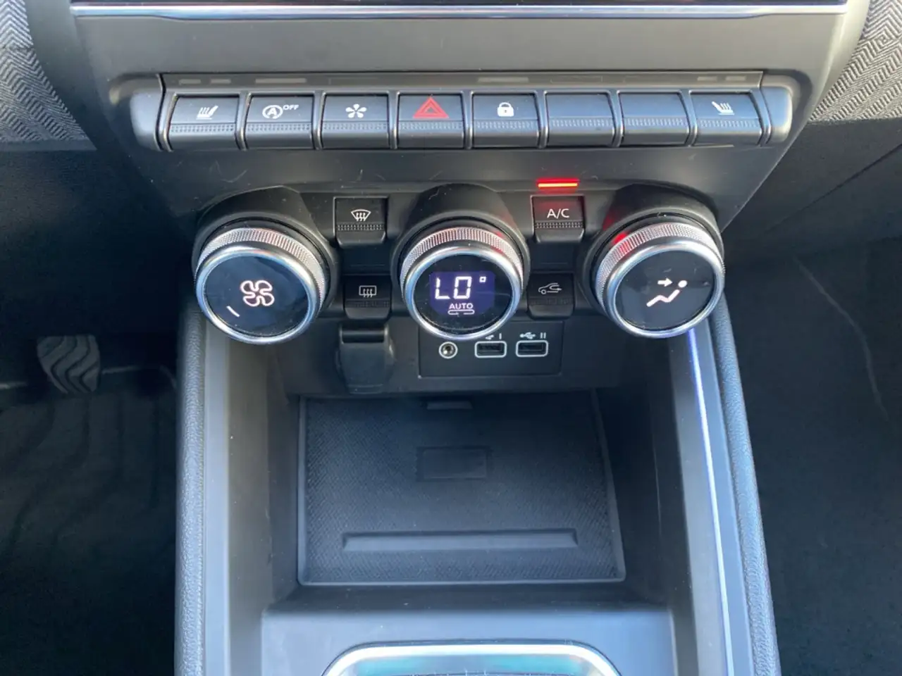 Renault Clio V 1.0 TCe 90 TECHNO Techno LED+NAVI+KLIMA+KAMERA — Vehicle gallery 18
