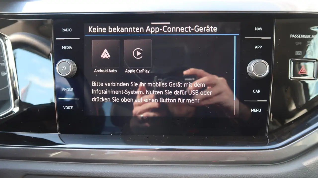 Volkswagen Polo 1,0 TSI Style +AHK +Navi +ACC +APP +RFK — Galerie du véhicule 10