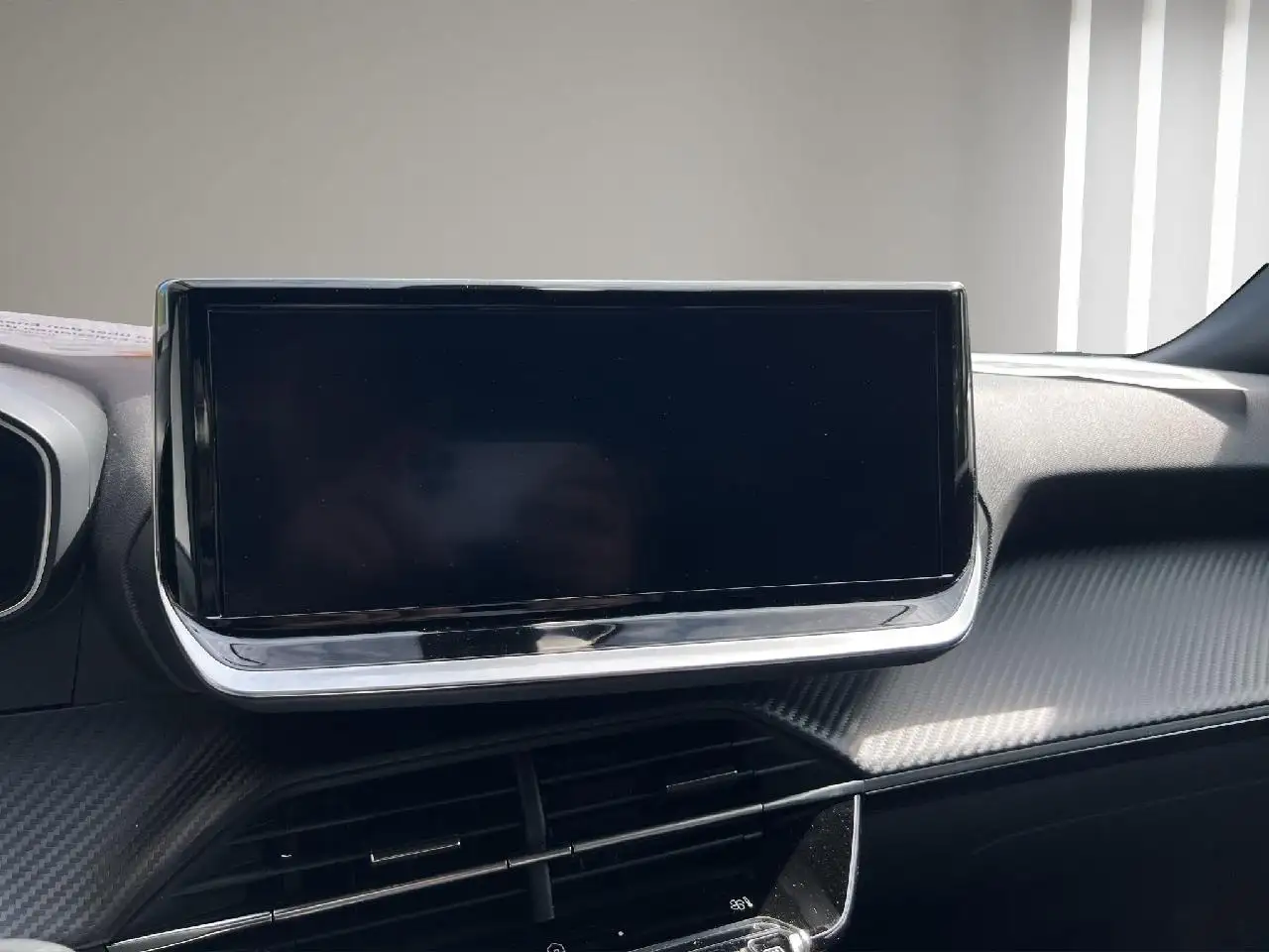 Peugeot 2008 Allure — Galería del vehículo 16