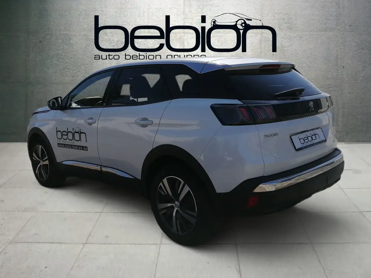 Peugeot 3008 1.2 136 e-DSC6 Allure Pack Navi PDC LED — Galerie du véhicule 10