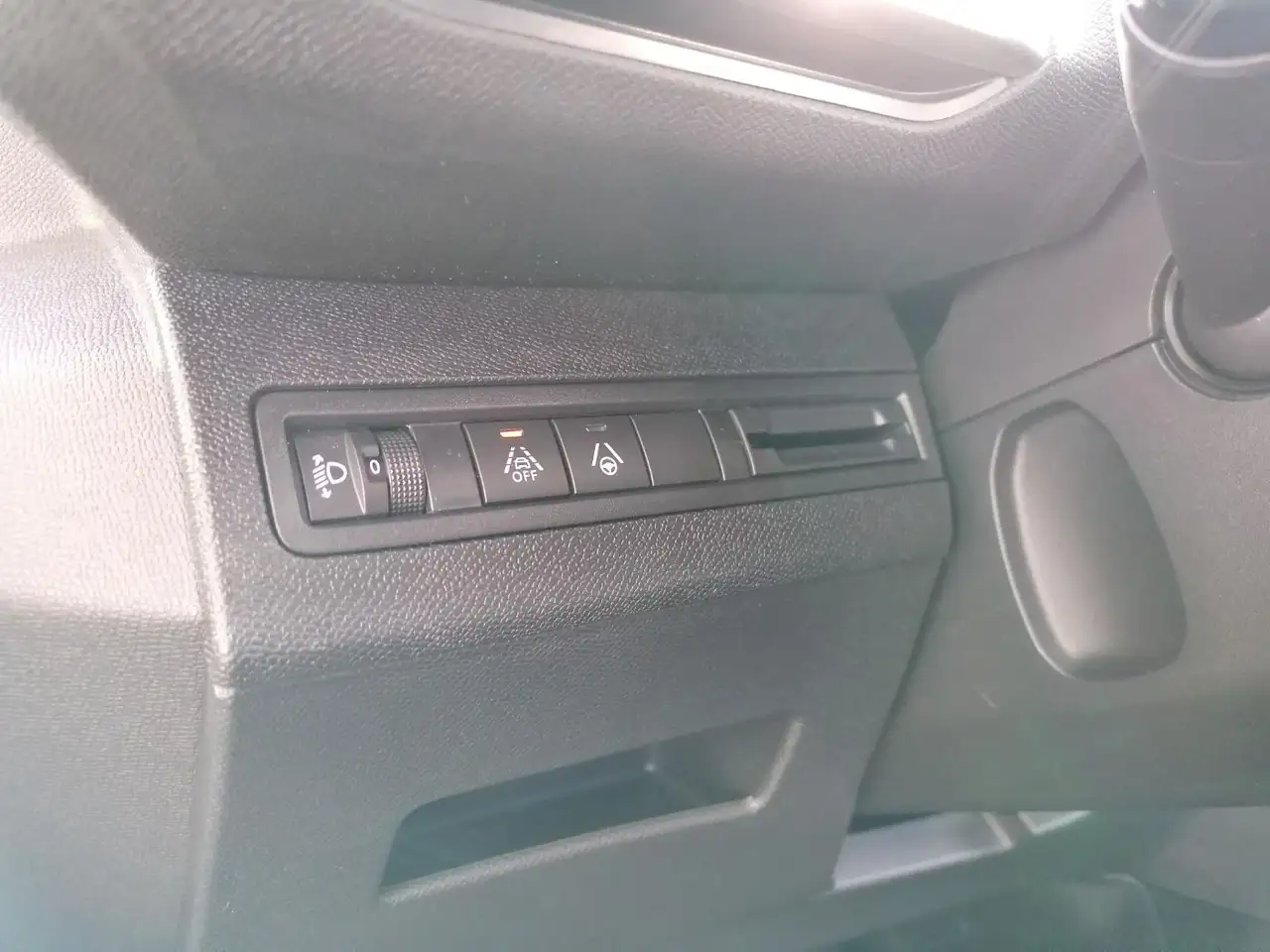 Peugeot 3008 1.2 136 e-DSC6 Allure Pack Navi PDC LED — Galerie du véhicule 20