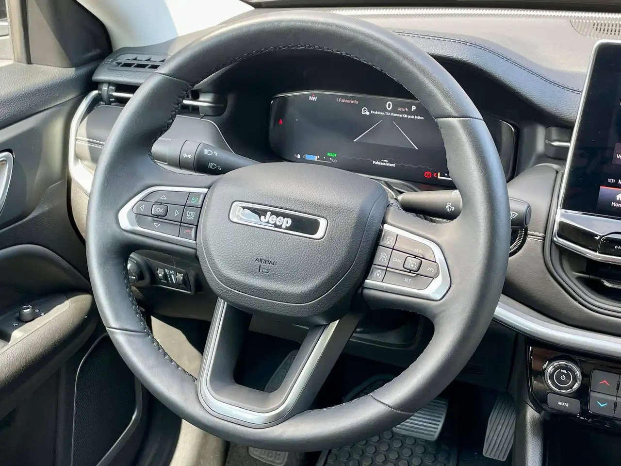 Jeep Compass AT 1.5 GSE 48V e-DCT Altitude *360°KAMERA*ACC* — معرض صور السيارة 11
