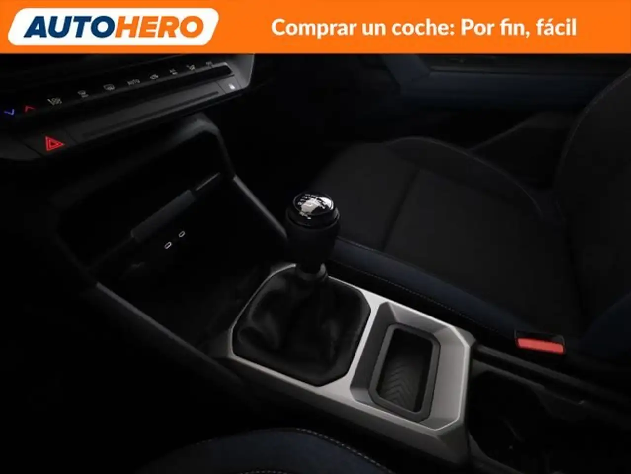 Dacia Duster 1.2 TCe Mild-Hybrid Journey — Vehicle gallery 29