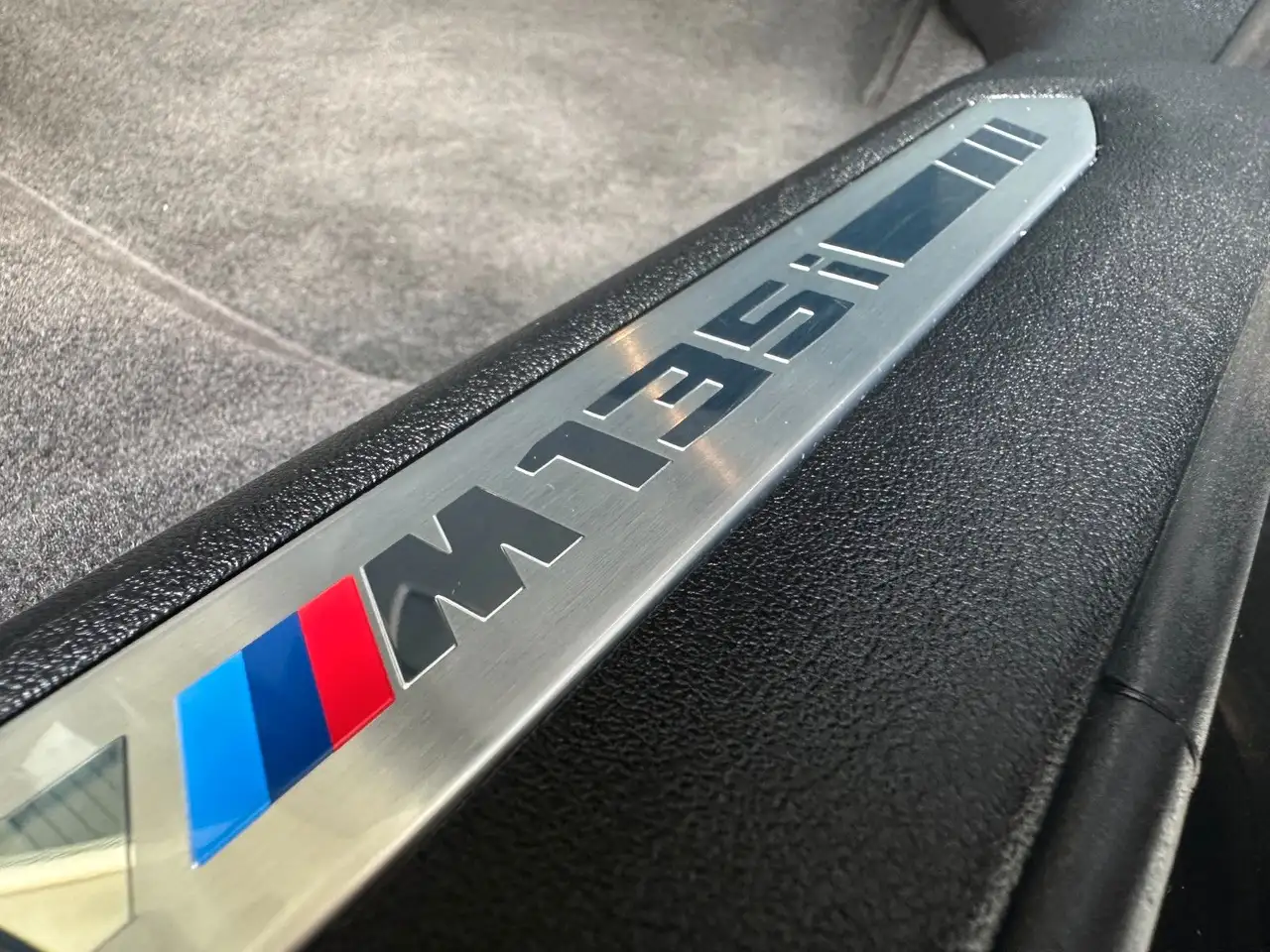 BMW 135 i xDrive Lim. Aut/LED/HUP/InnoPak/Sportsitze — Vehicle gallery 16