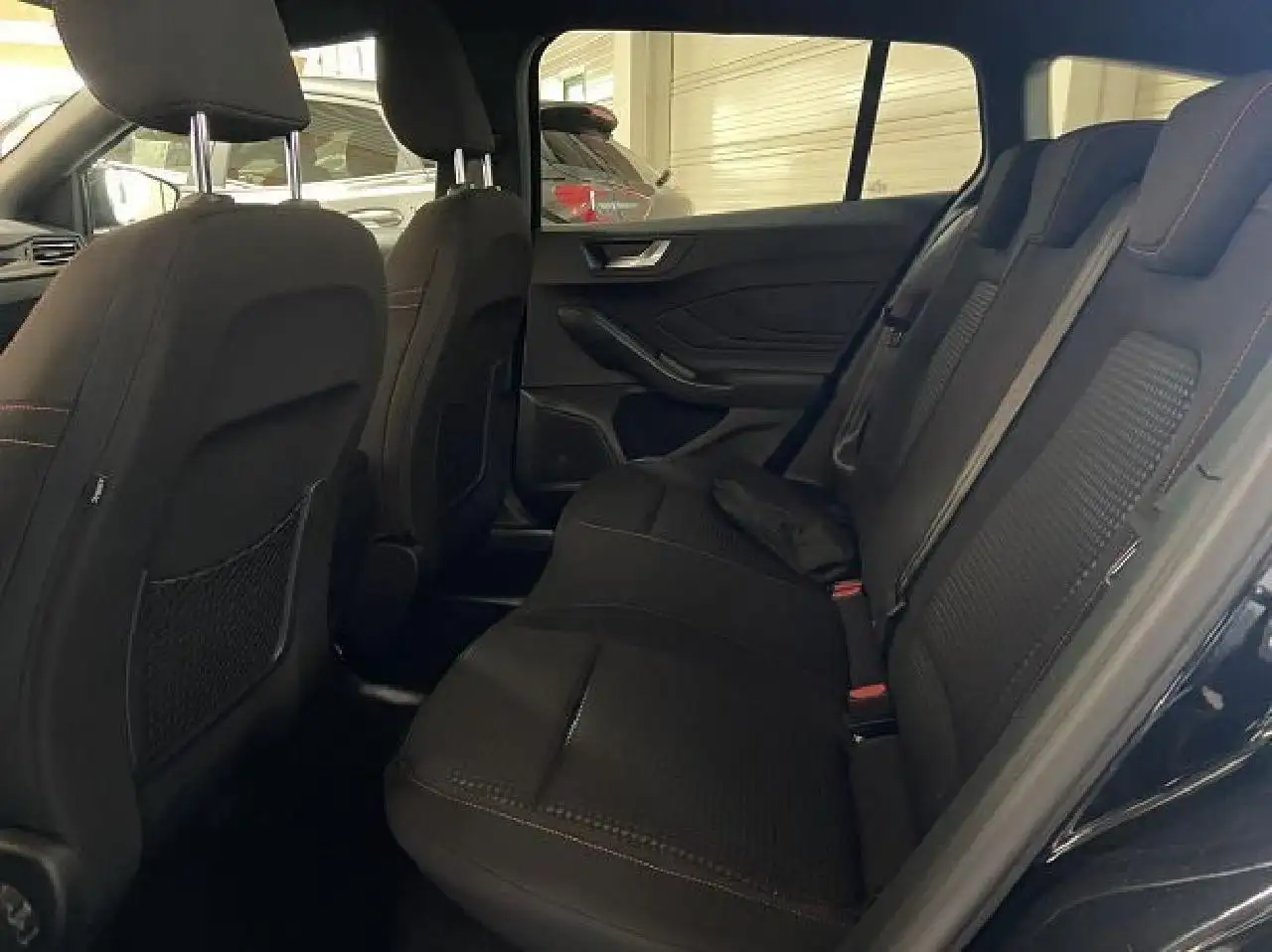 Ford Focus ST-Line — Vehicle gallery 7