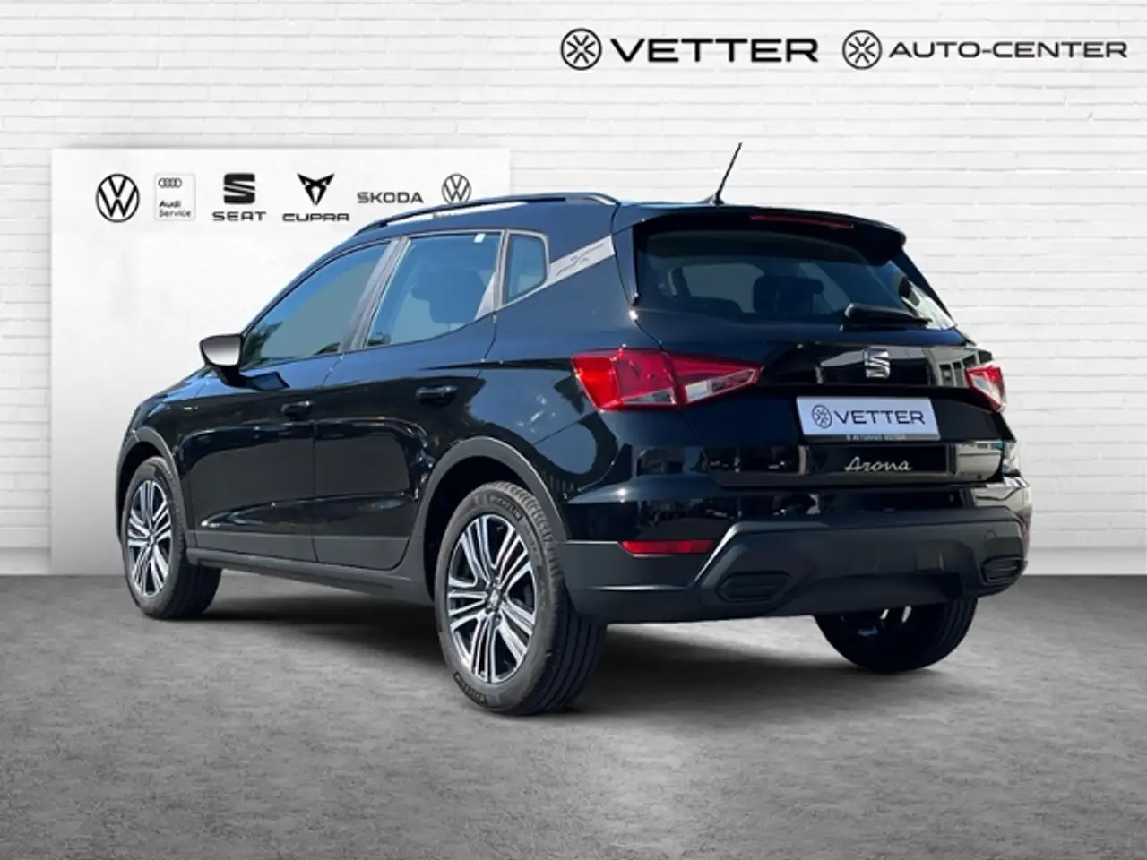 SEAT Arona Style 1.0 TSI DSG KLIMA LED NAVI LEDER ALU — Vehicle gallery 4