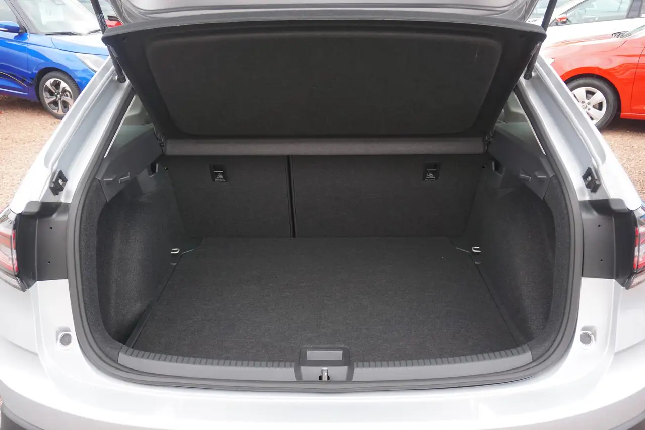 Volkswagen Taigo 1.0 TSI DSG Matrix Kamera App-Connect — Vehicle gallery 30