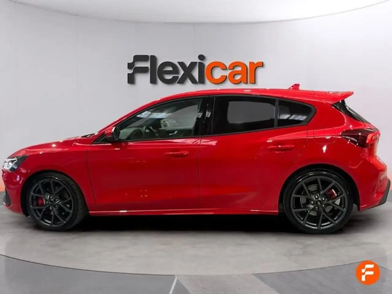 Ford Focus 2.3 Ecoboost ST Edition — Vehicle gallery 5