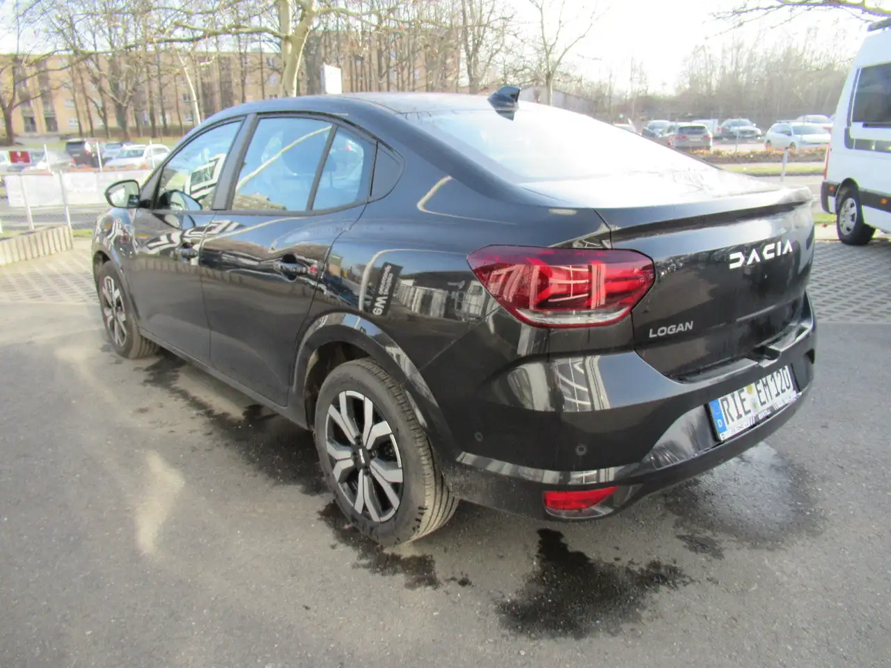 Dacia Logan Black Edition TCe 90 — Galería del vehículo 14