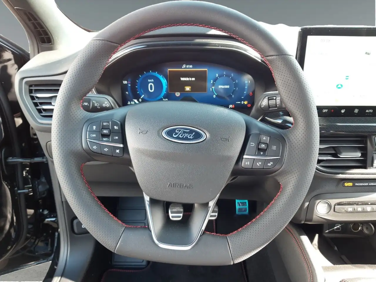 Ford Focus Turnier ST-Line X, B&O,WP,LM18",Easy-Park, Ass.-P. — Galería del vehículo 13