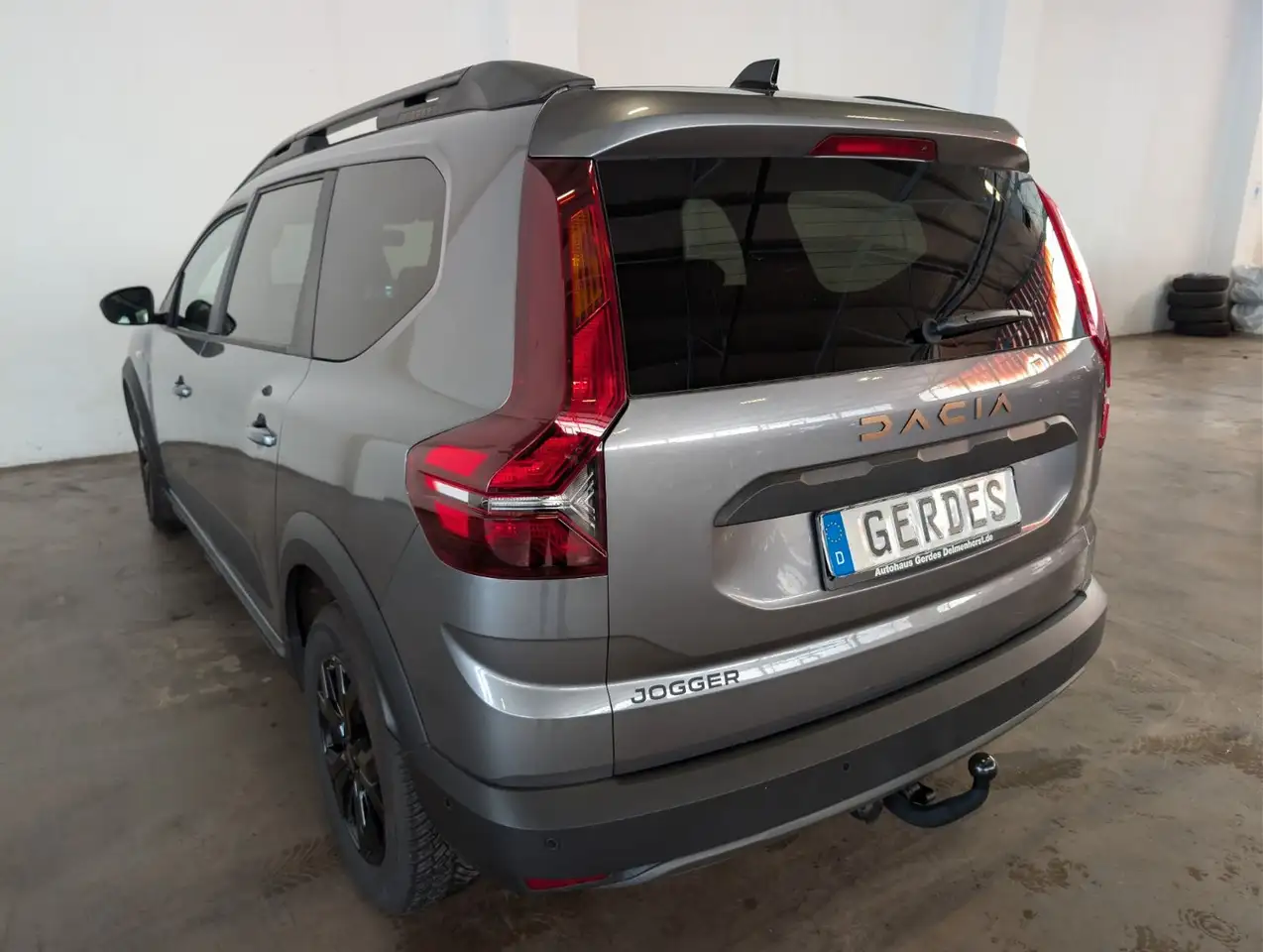 Dacia Jogger Extreme+ 1.0 TCe 110 — Galería del vehículo 11