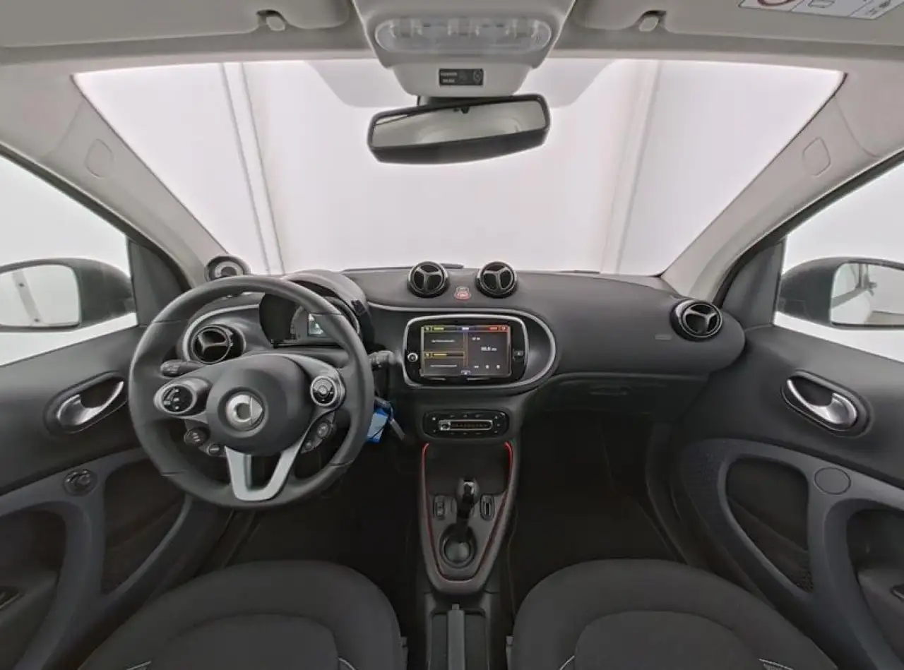 smart forTwo EQ cp. passion EXCLUSIVE: DER CITY-SEGLER — Galería del vehículo 8