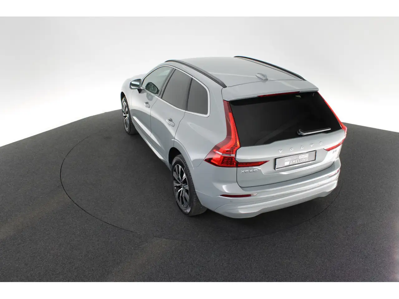 Volvo XC60 B4 Core KLIMA PDC KAMERA NAVI FACEL. LED — Galería del vehículo 16
