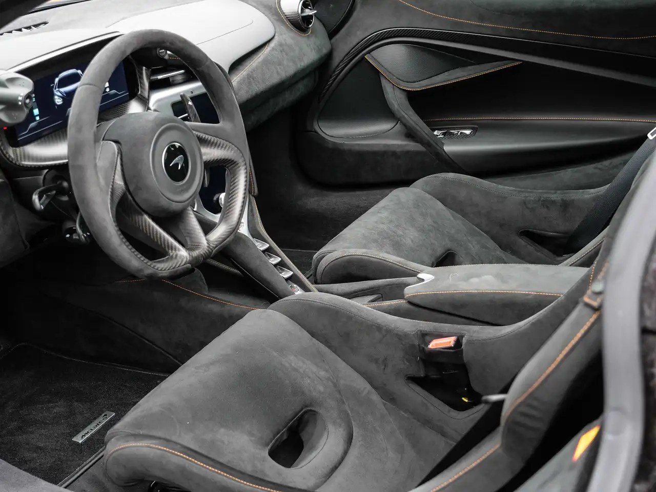 McLaren 750S Coupé Ventura Orange, Interior Carbon — Galerie du véhicule 11