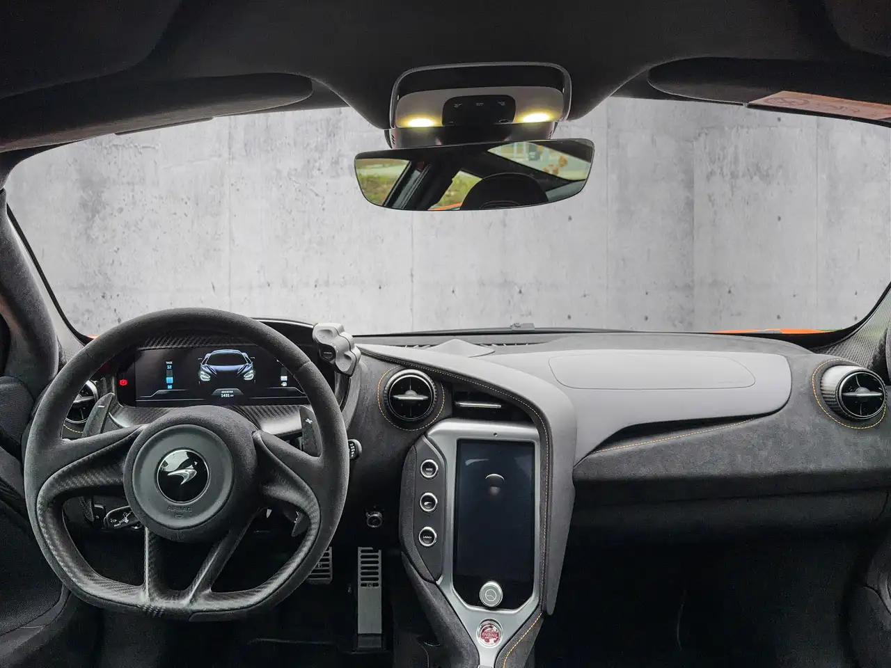 McLaren 750S Coupé Ventura Orange, Interior Carbon — Galerie du véhicule 7