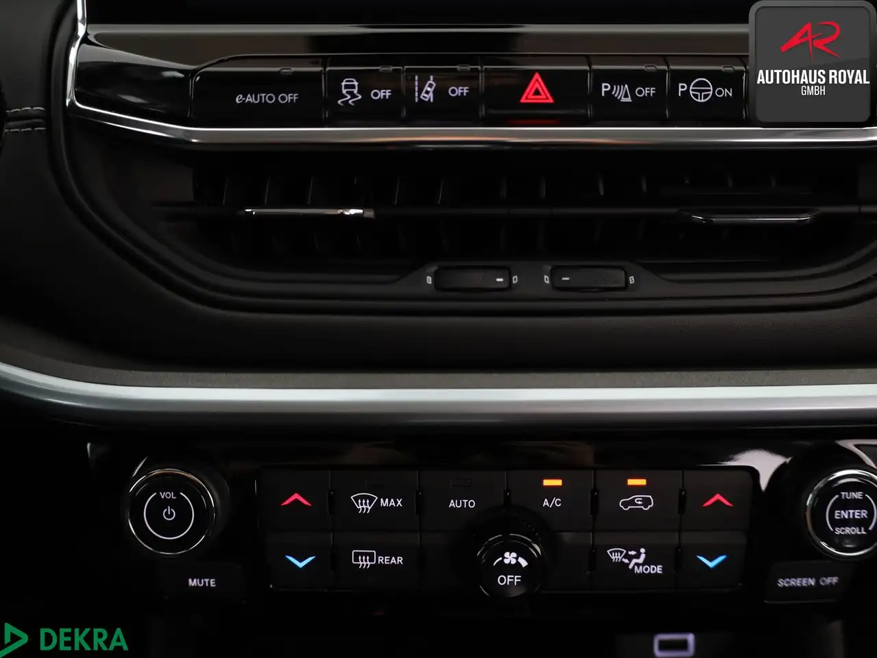 Jeep Compass 1.5 GSE e-Hybrid ALTITUDE 360°,ACC,1.HD — Galerie du véhicule 19