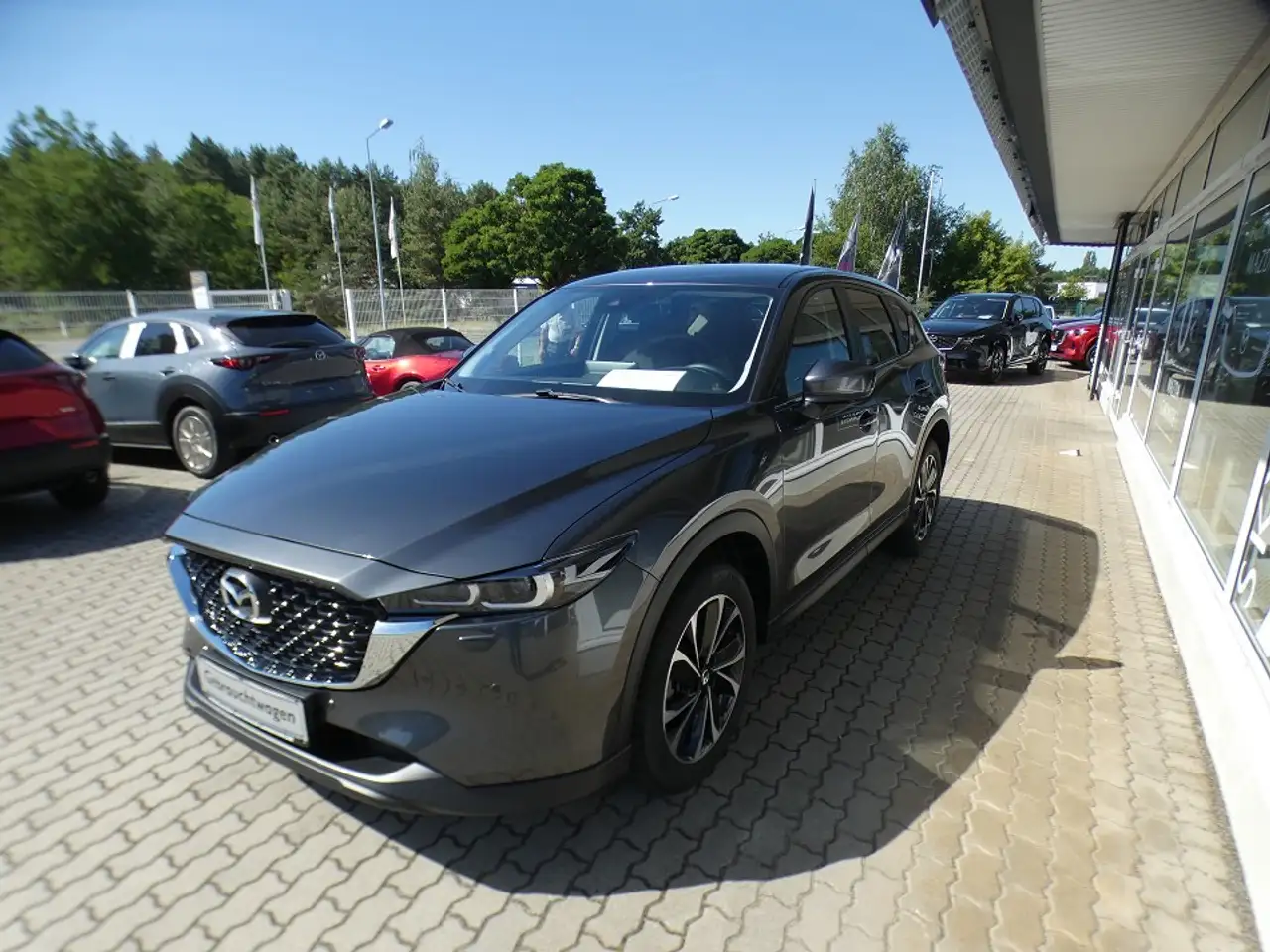 Mazda CX-5 2.5L SKYACTIV G 194 6AT FWD ADVANTAGE AHK — Vehicle gallery 2