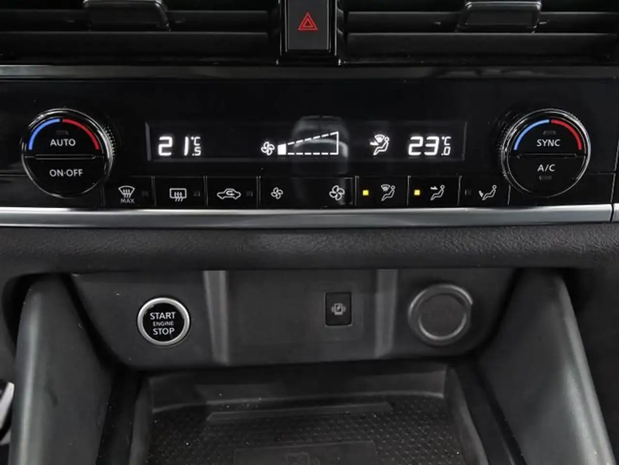 Nissan Qashqai DIG-T 103kW N-Connecta — Galería del vehículo 27