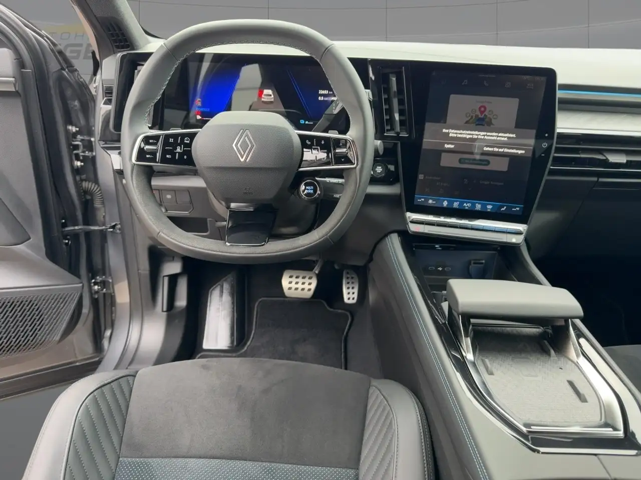 Renault Rafale 200 E-Tech Full Hybrid Esprit Alpine — معرض صور السيارة 7