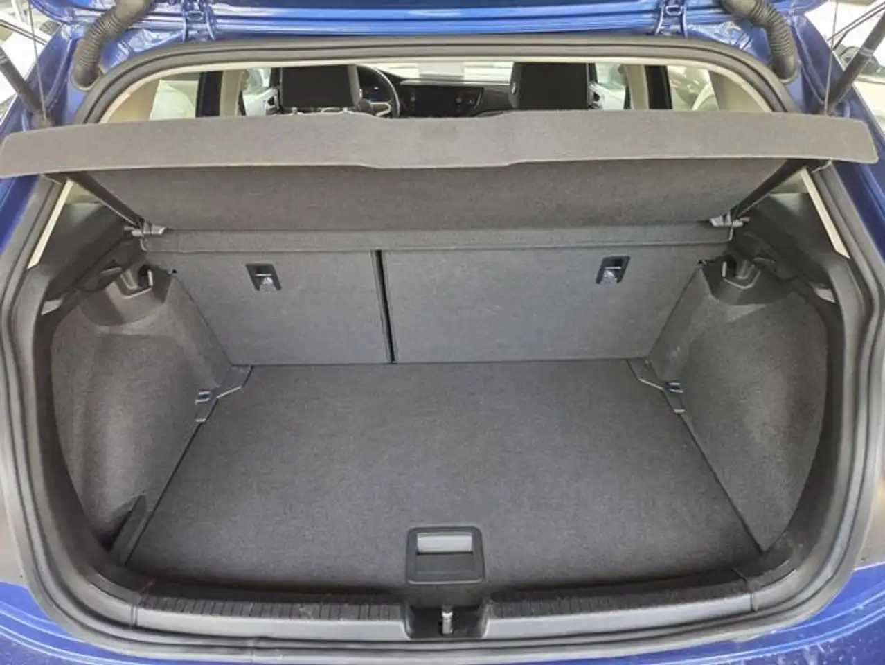 Volkswagen Polo "Más" 1.0 TSI 70kW (95CV) — Vehicle gallery 6