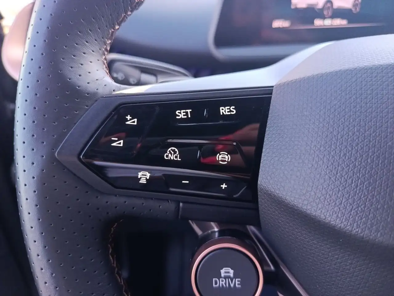 CUPRA Tavascan 77kWh 250kW VZ AWD — معرض صور السيارة 9