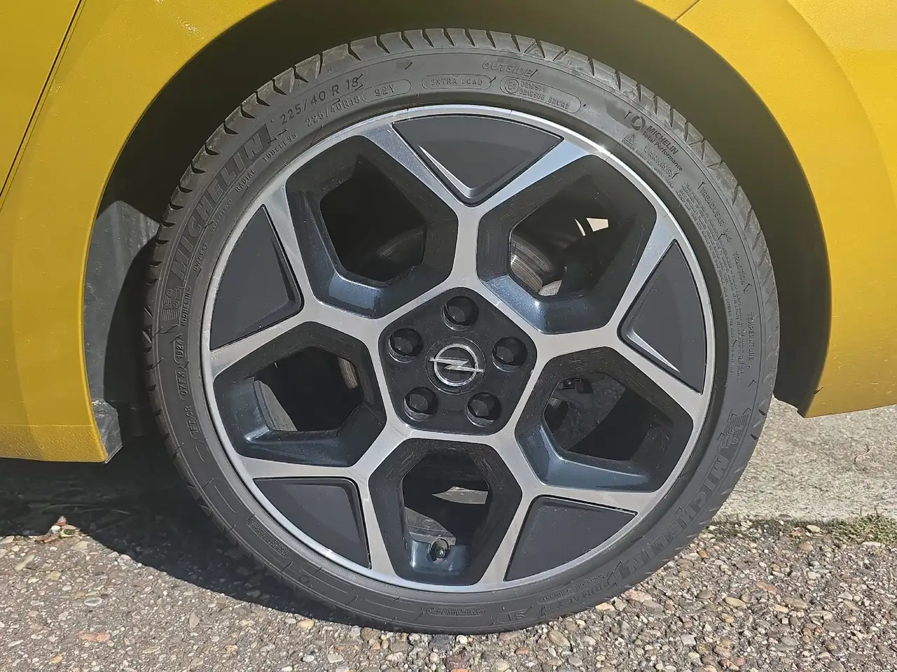 Opel Astra L 1.2 Turbo GS *AHK*Panorama*Kamera 360* — معرض صور السيارة 16