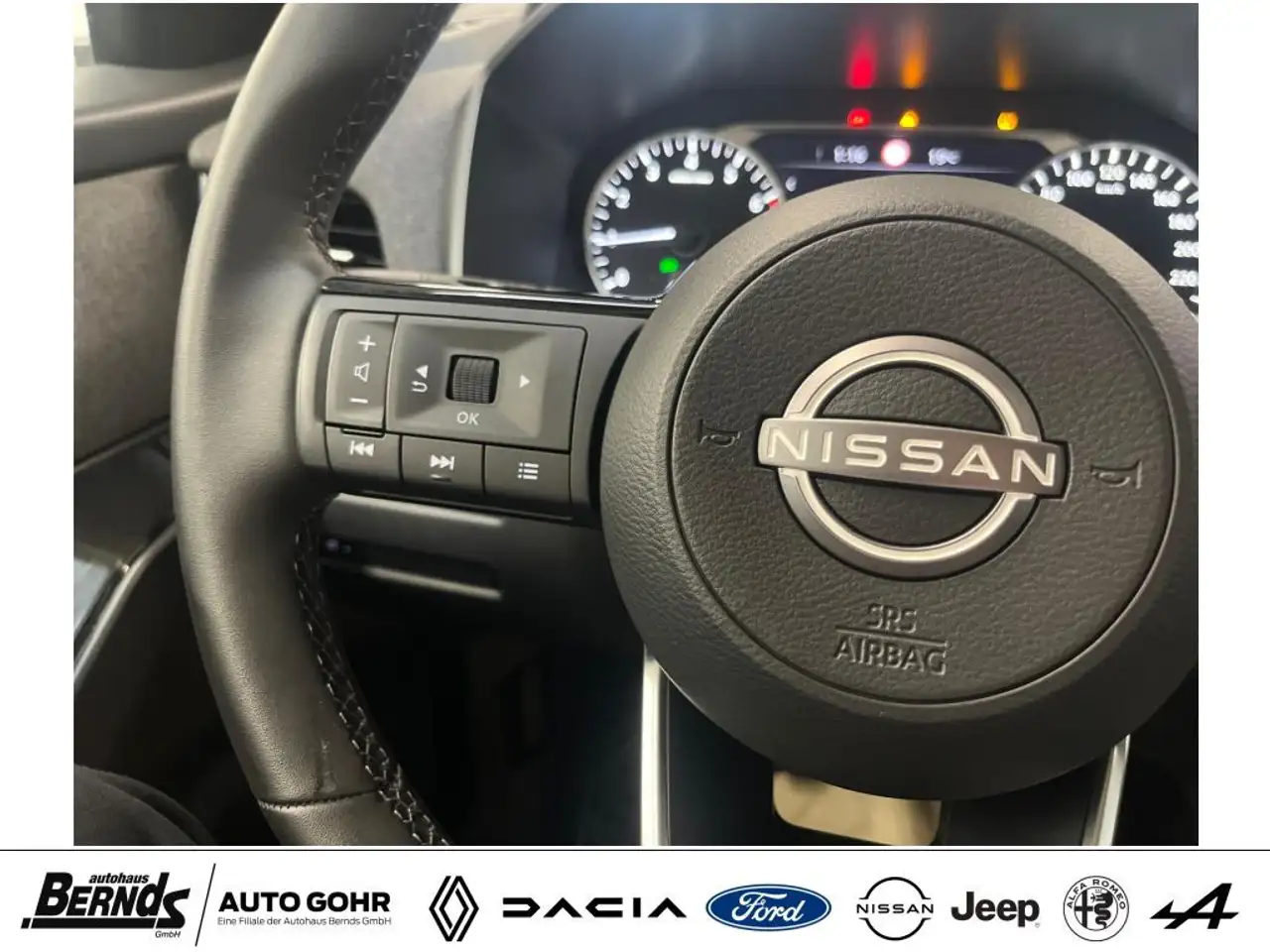 Nissan Qashqai 1.3 DIG-T MHEV Acenta Klima 360 Navi WinterP. uvm. — Galería del vehículo 14