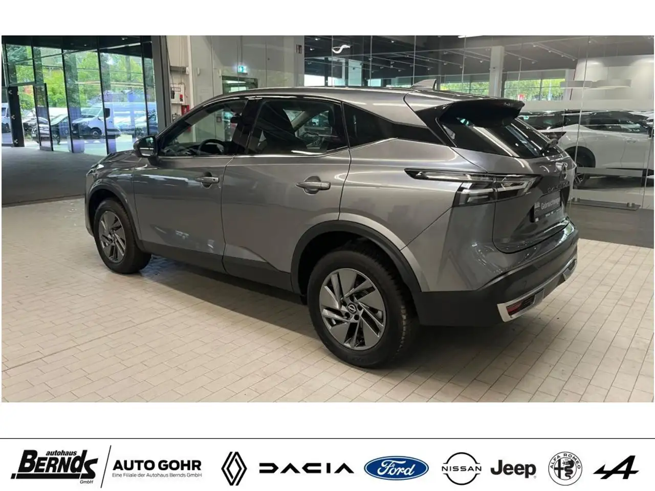 Nissan Qashqai 1.3 DIG-T MHEV Acenta Klima 360 Navi WinterP. uvm. — Galería del vehículo 8