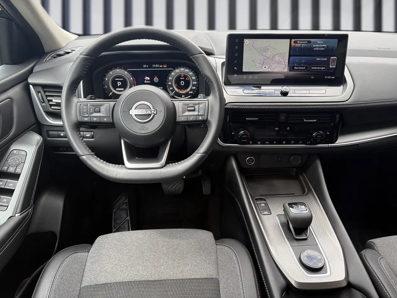 Nissan Qashqai 1.3 DIG-T MHEV N-Connecta4x4 ACC+LED+Navi — Galerie du véhicule 9