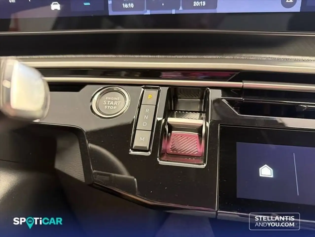 Peugeot 3008 1.2 100KW eDCS6 Allure — معرض صور السيارة 12