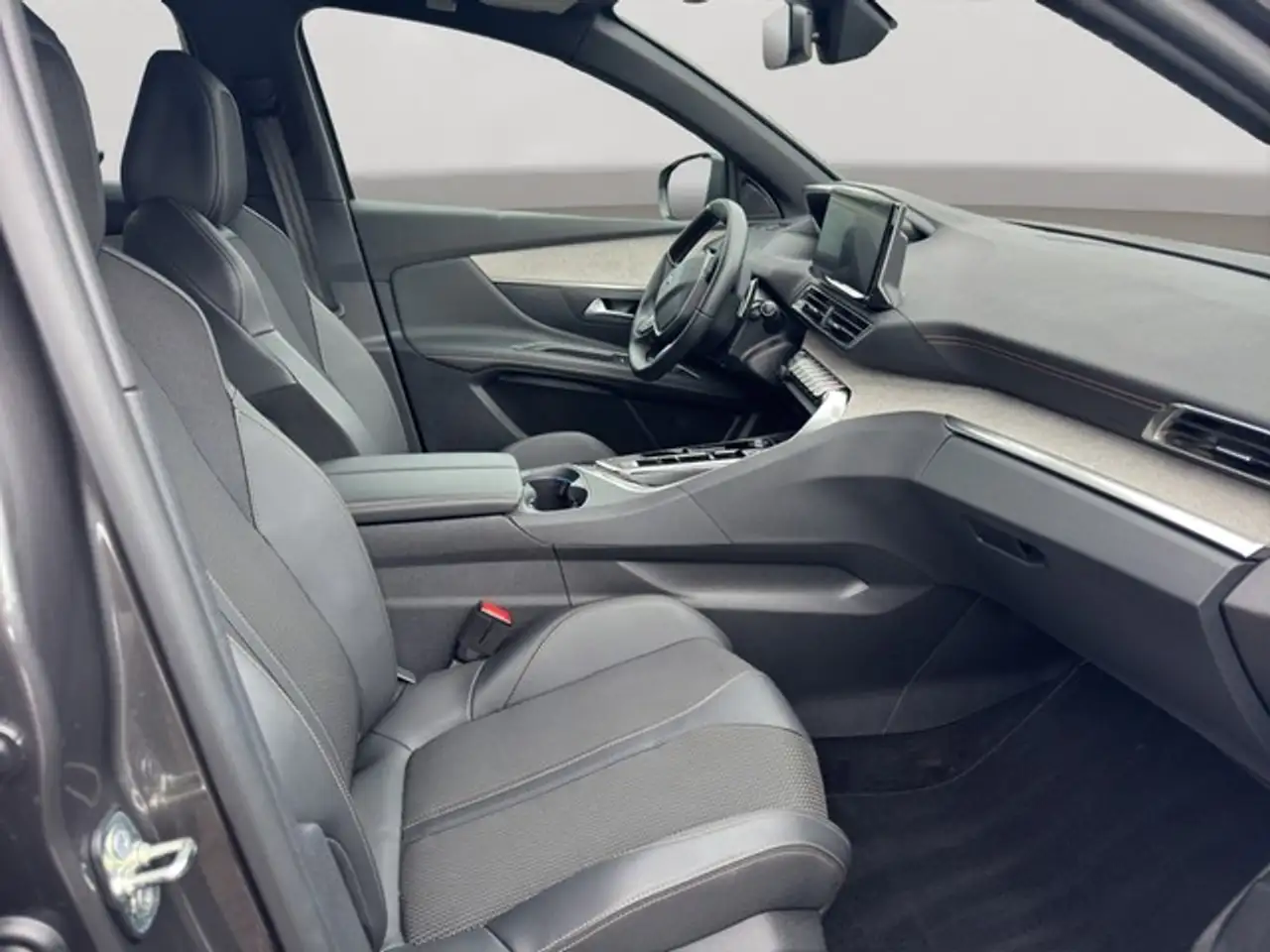 Peugeot 3008 1.2 GT Navi+Pano+Sitzhzg+360+Led+PDC+ — معرض صور السيارة 9