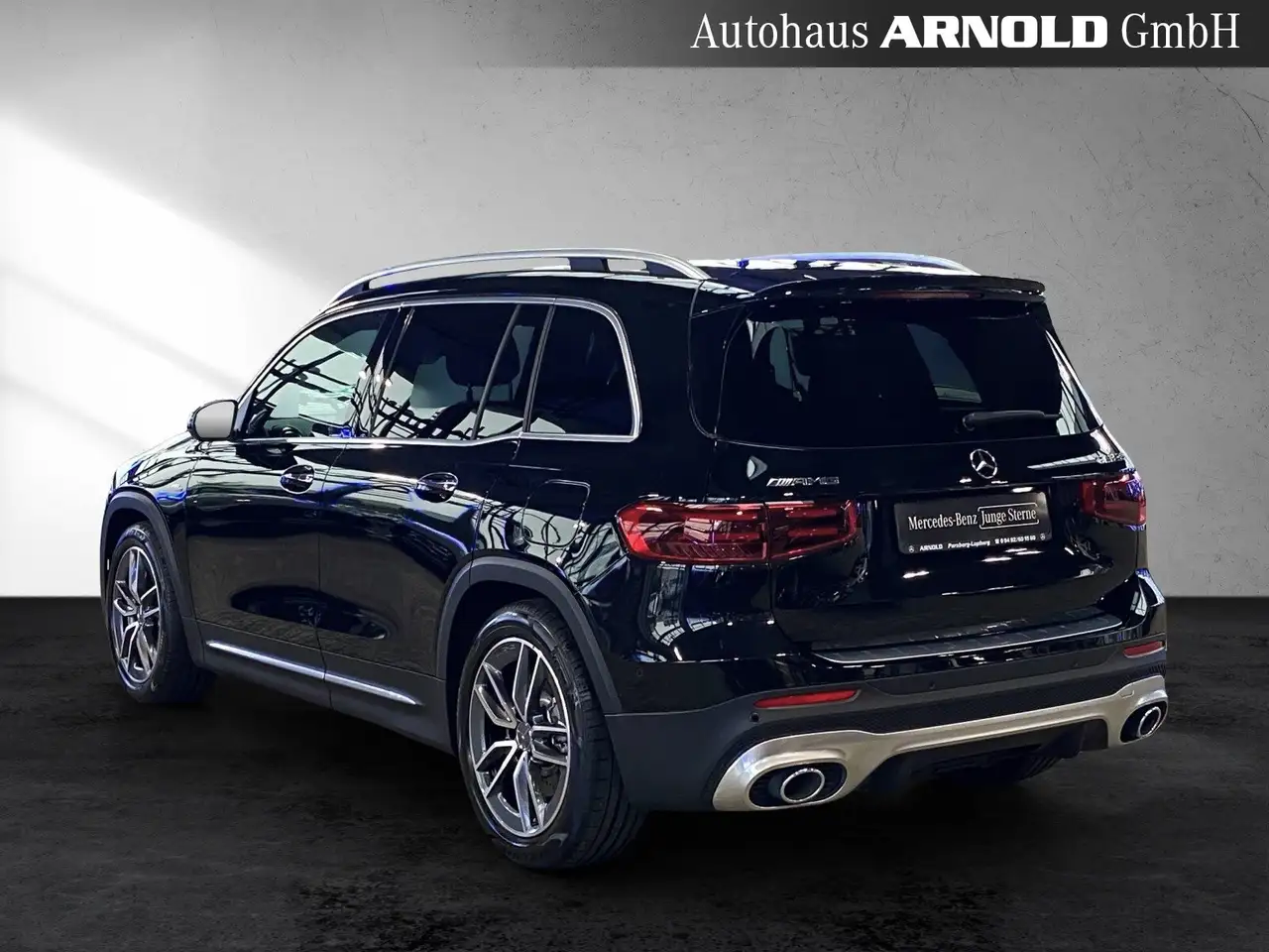 Mercedes-Benz GLB 35 AMG Mercedes-AMG GLB 35 4M Fahrass-P AHK LED KEYLESS — Vehicle gallery 4