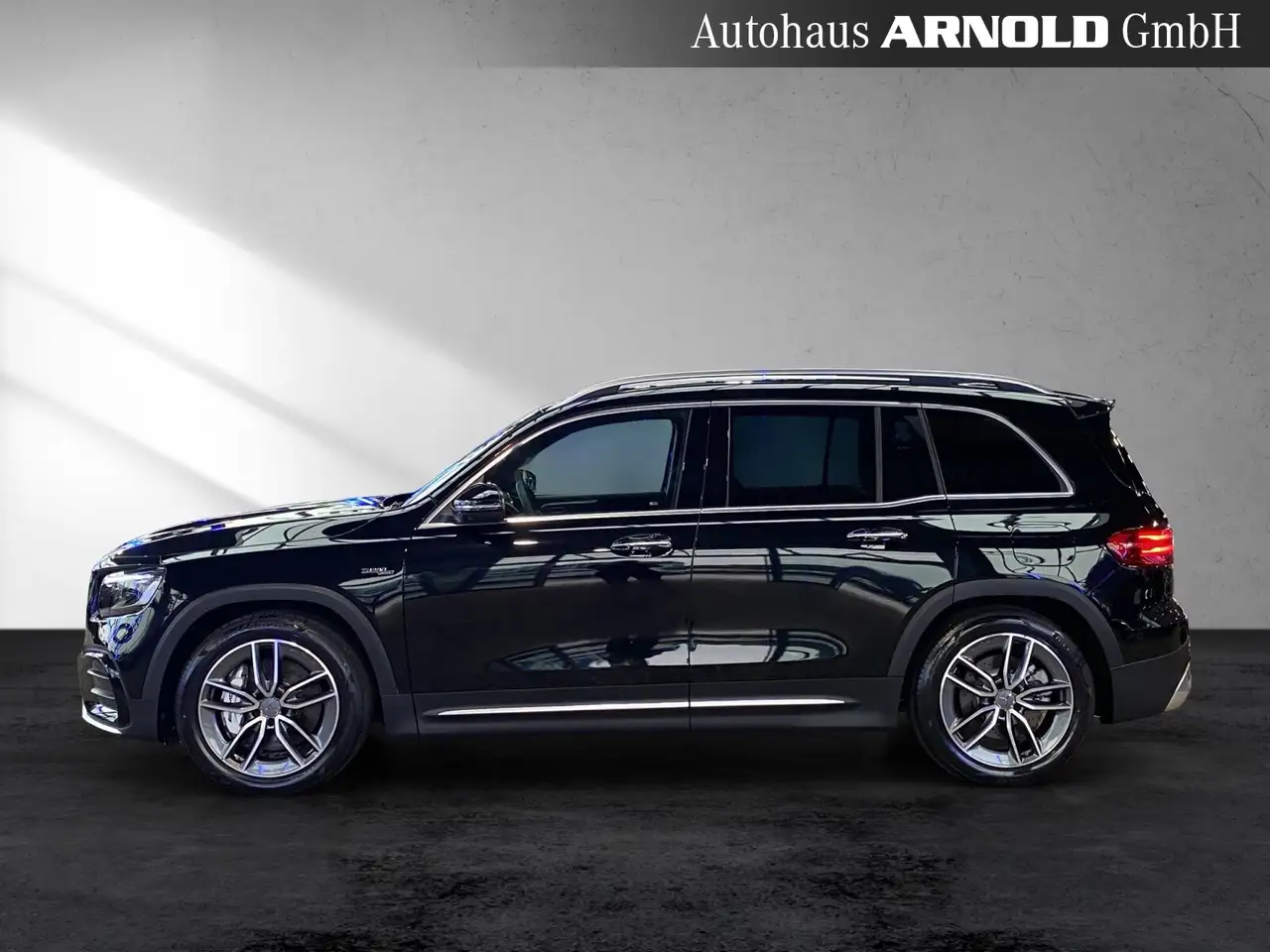 Mercedes-Benz GLB 35 AMG Mercedes-AMG GLB 35 4M Fahrass-P AHK LED KEYLESS — Vehicle gallery 3