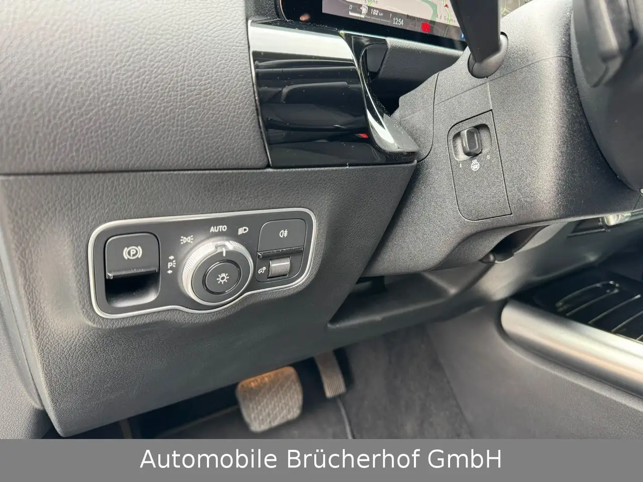 Mercedes-Benz B 200 Progressive DCT/AHK/E-Heck/Kamera/MBUX/LED — معرض صور السيارة 12