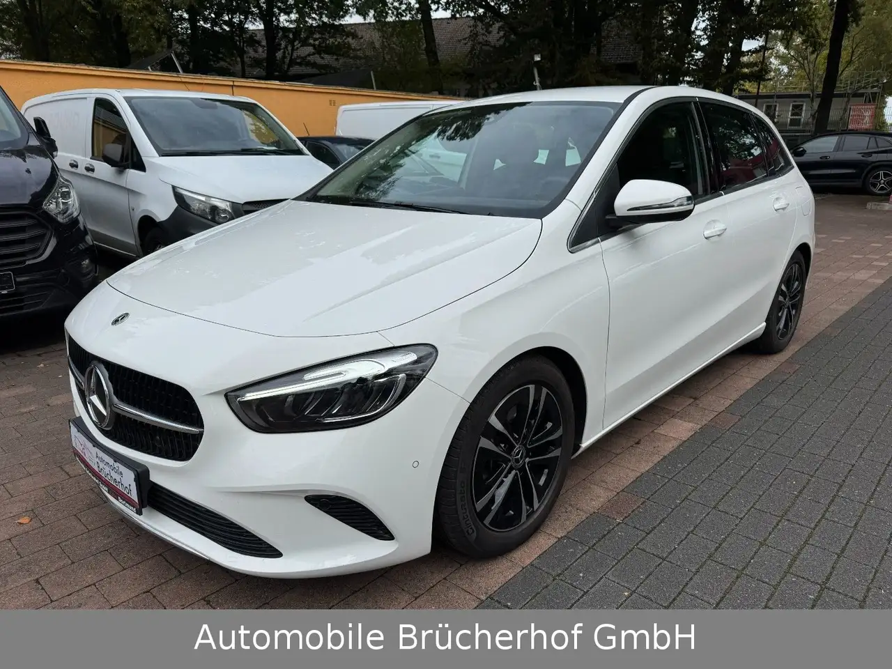 Mercedes-Benz B 200 Progressive DCT/AHK/E-Heck/Kamera/MBUX/LED — معرض صور السيارة 2