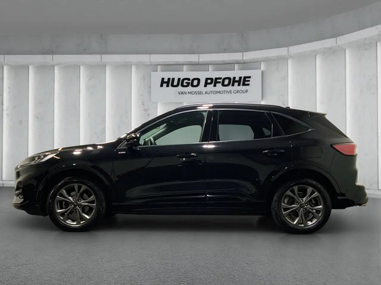 Ford Kuga ST-Line X*PANO*AHK*KAM*ACC*NAVI*SOUND-SYS. — Galería del vehículo 2