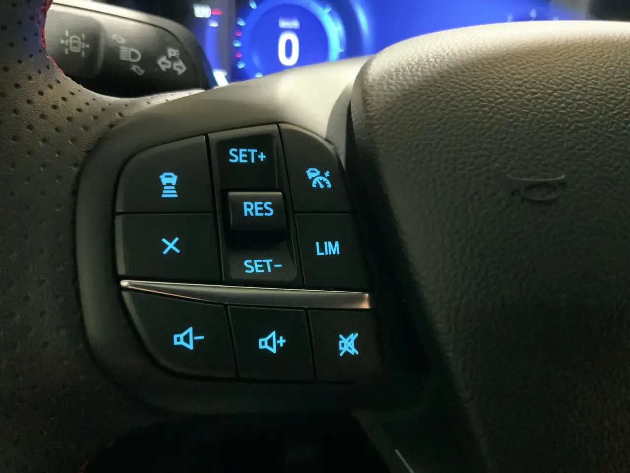 Ford Kuga ST-Line X*PANO*AHK*KAM*ACC*NAVI*SOUND-SYS. — Galería del vehículo 22