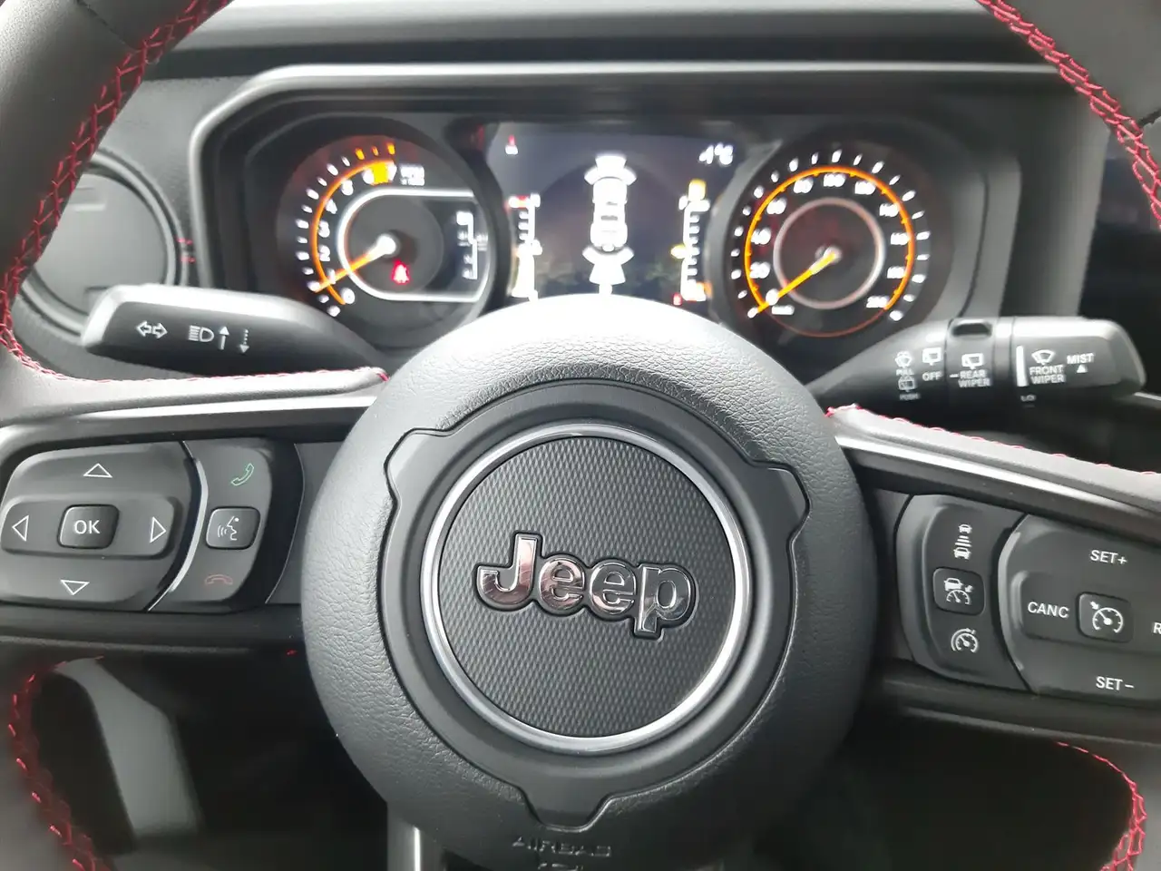 Jeep Wrangler Rubicon 2.0 T-GDi - Sky One — معرض صور السيارة 21